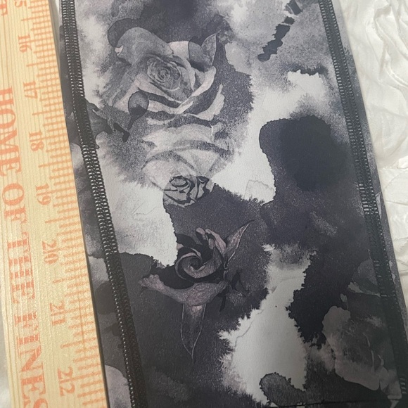 Lululemon High Times leggings with open stitching along back of legs. - Picture 5 of 11